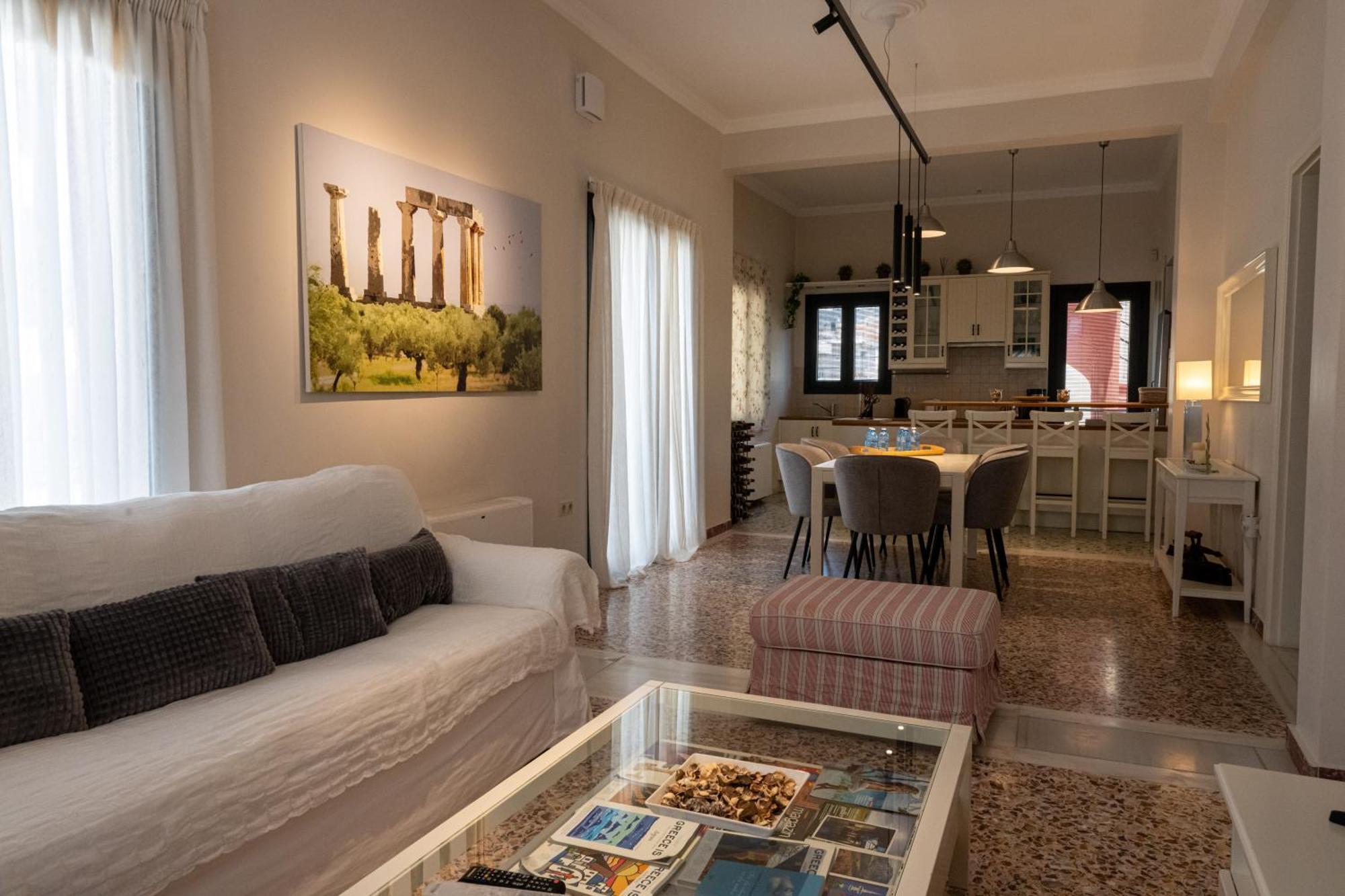 The Mansion - Kalamata Mediterranean Villas Eksteriør bilde