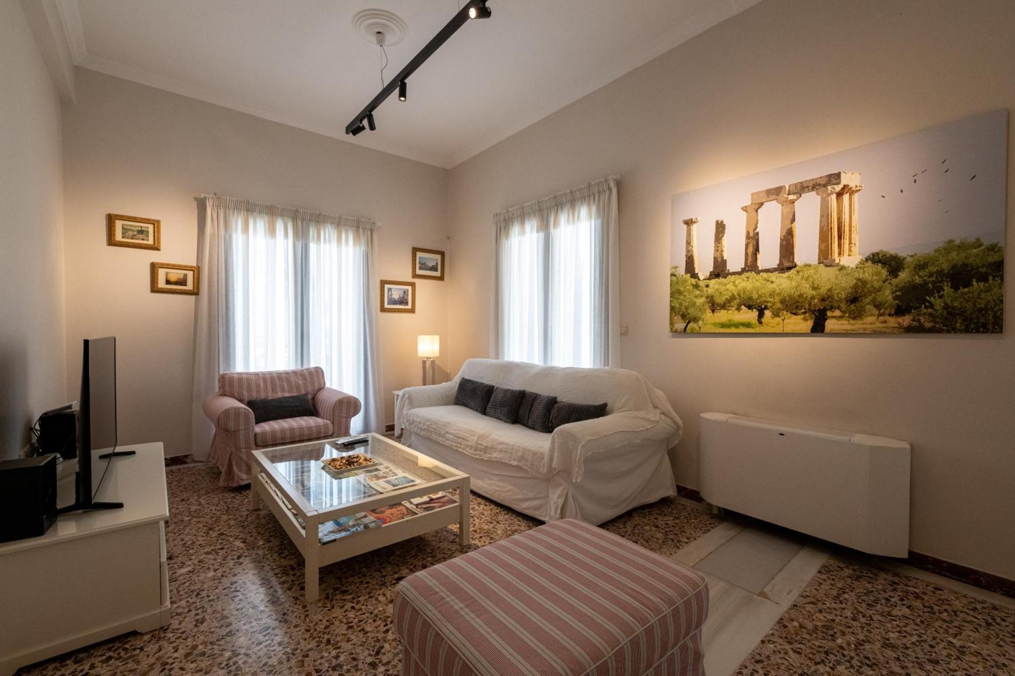 The Mansion - Kalamata Mediterranean Villas Eksteriør bilde