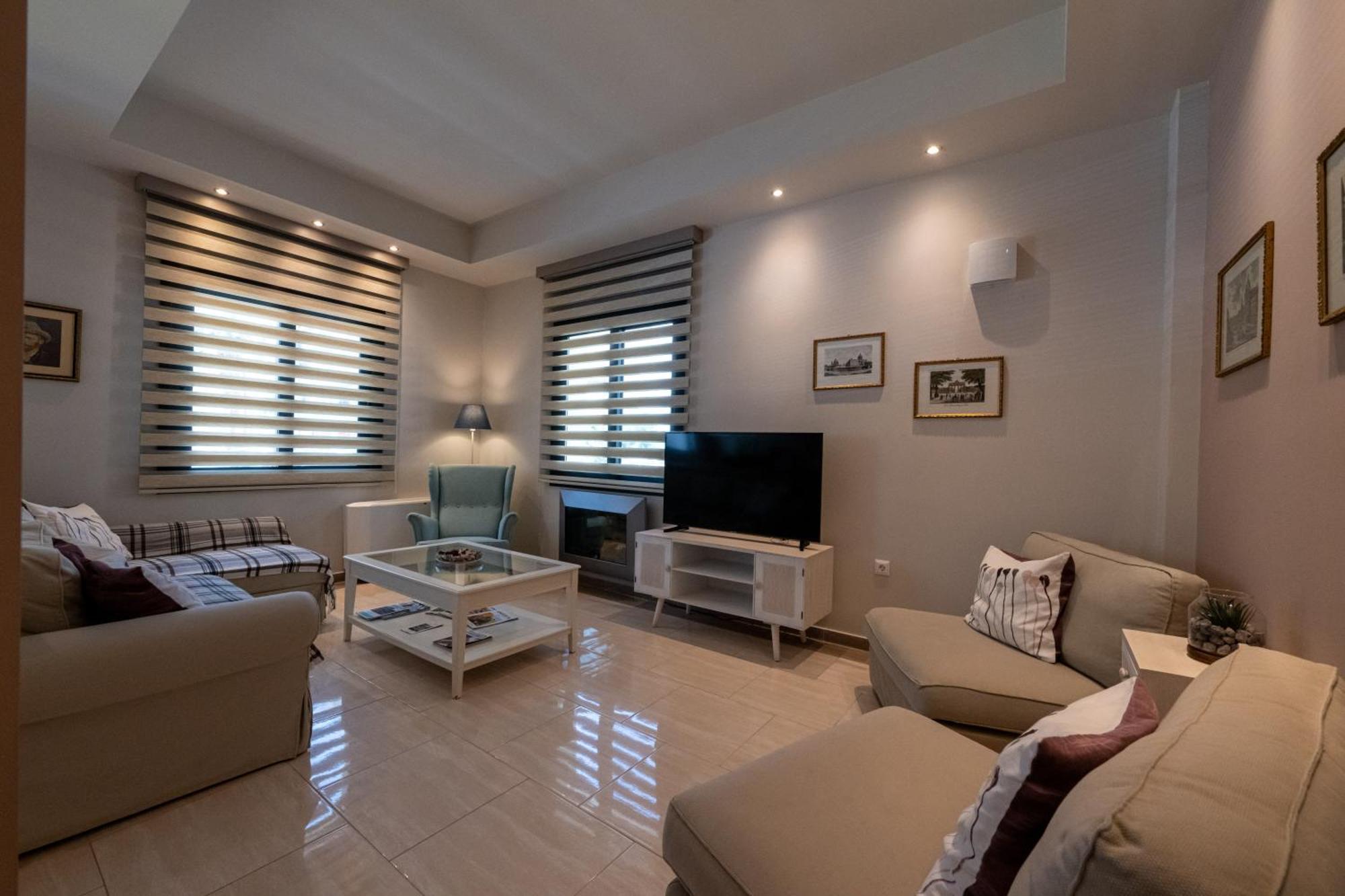 The Mansion - Kalamata Mediterranean Villas Eksteriør bilde
